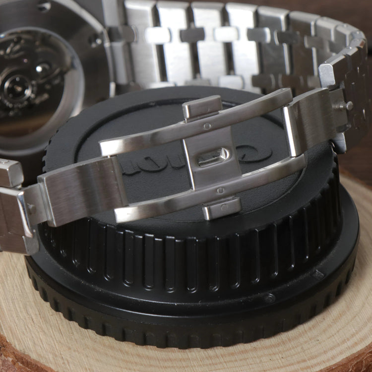 Royal Oak White