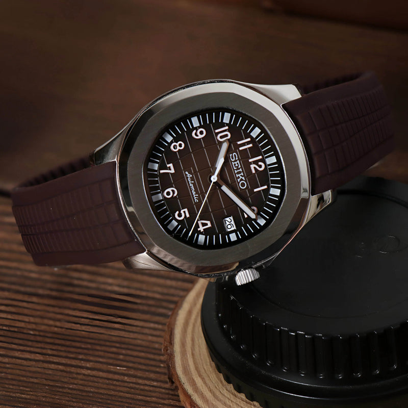 Nautilus Brown
