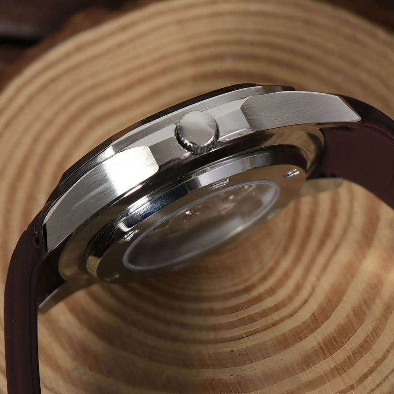 Nautilus Brown