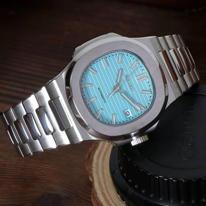 Nautilus Tiffany Blue