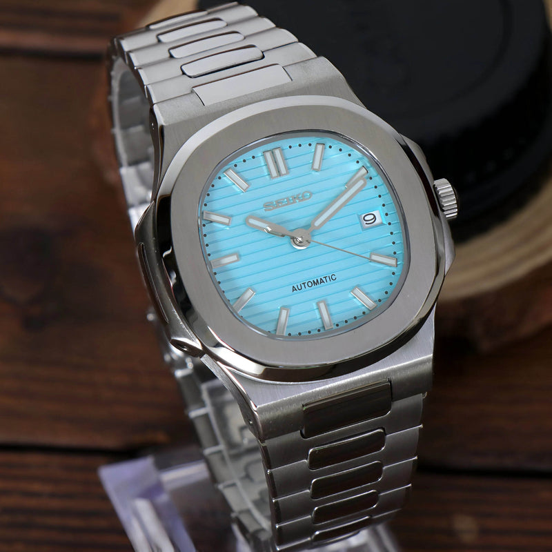 Nautilus Tiffany Blue
