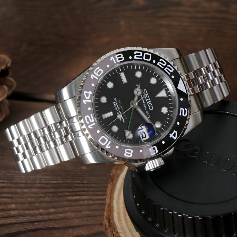 Submariner Bruce Wayne