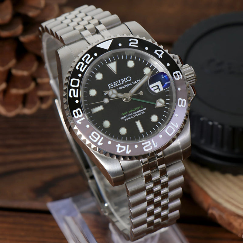 Submariner Bruce Wayne