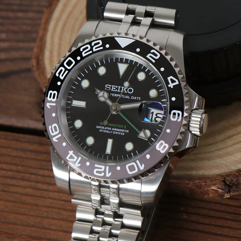 Submariner Bruce Wayne